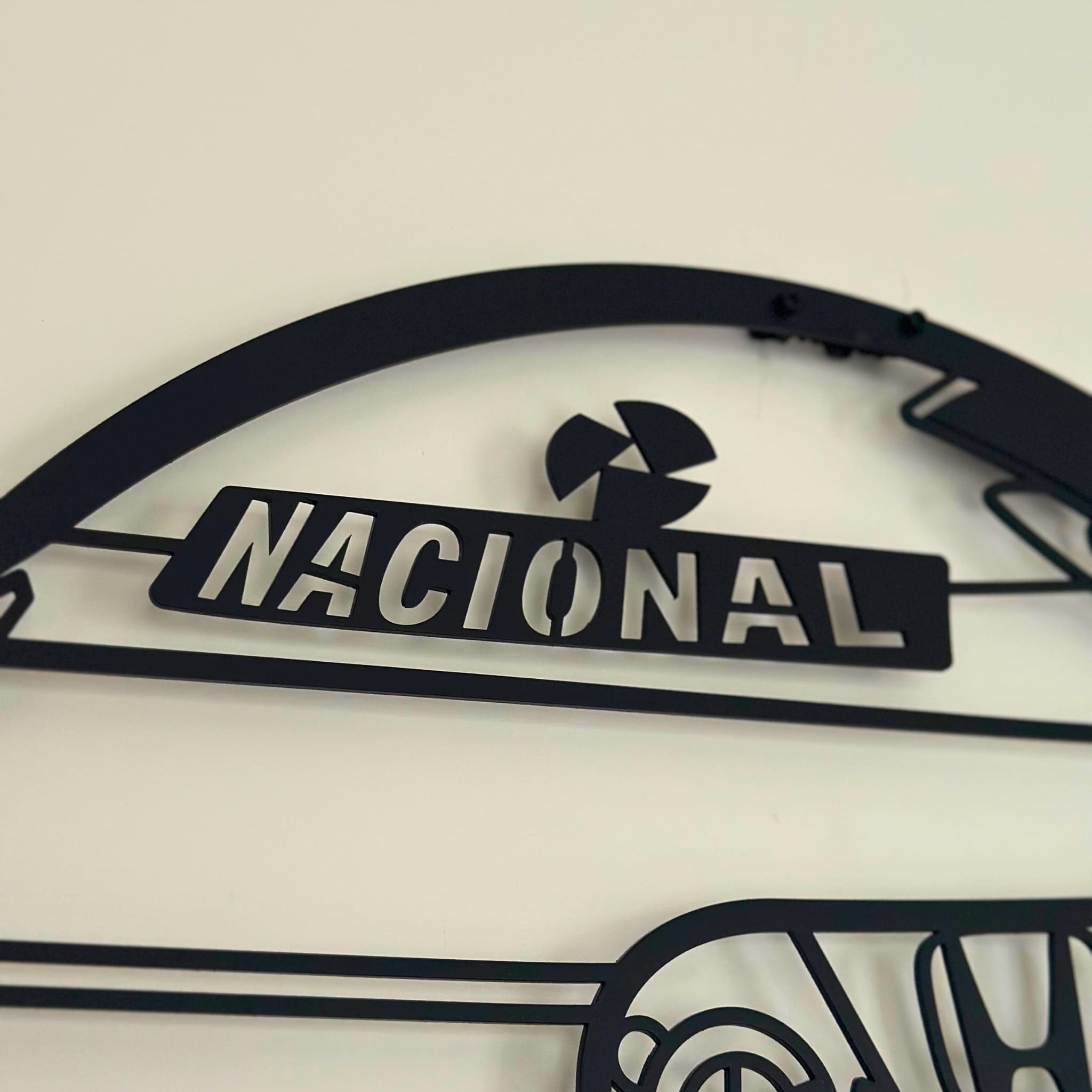 CAPACETE DE METAL PERSONALIZADO